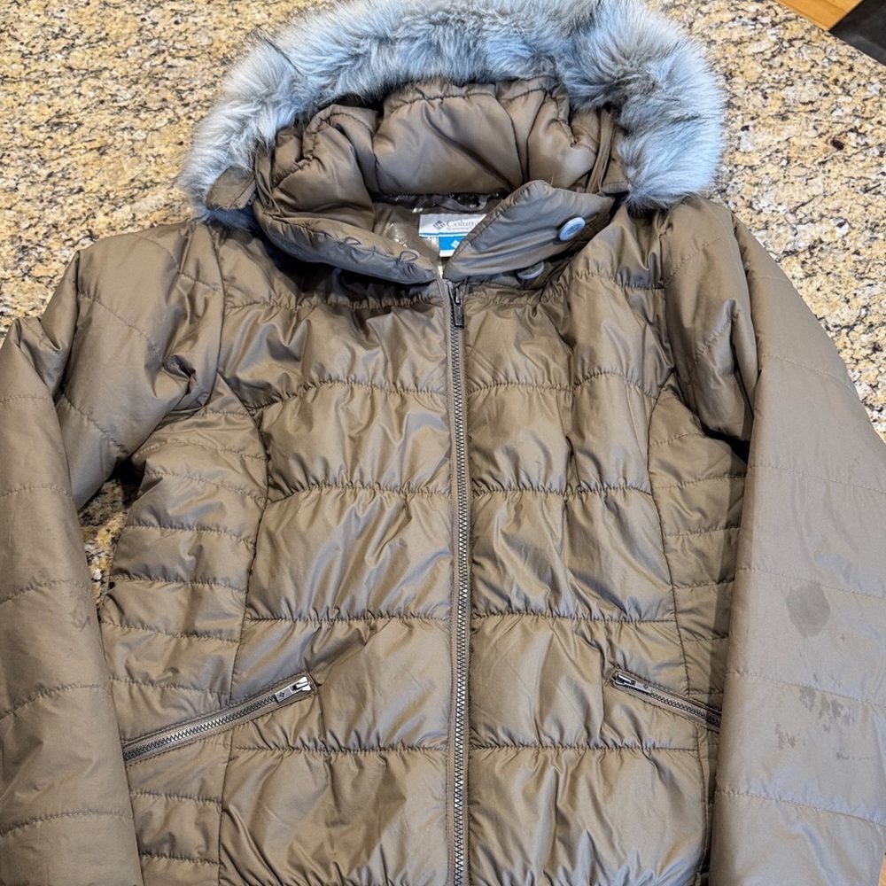 Columbia Tan Puffer Jacket with Faux Fur Trim